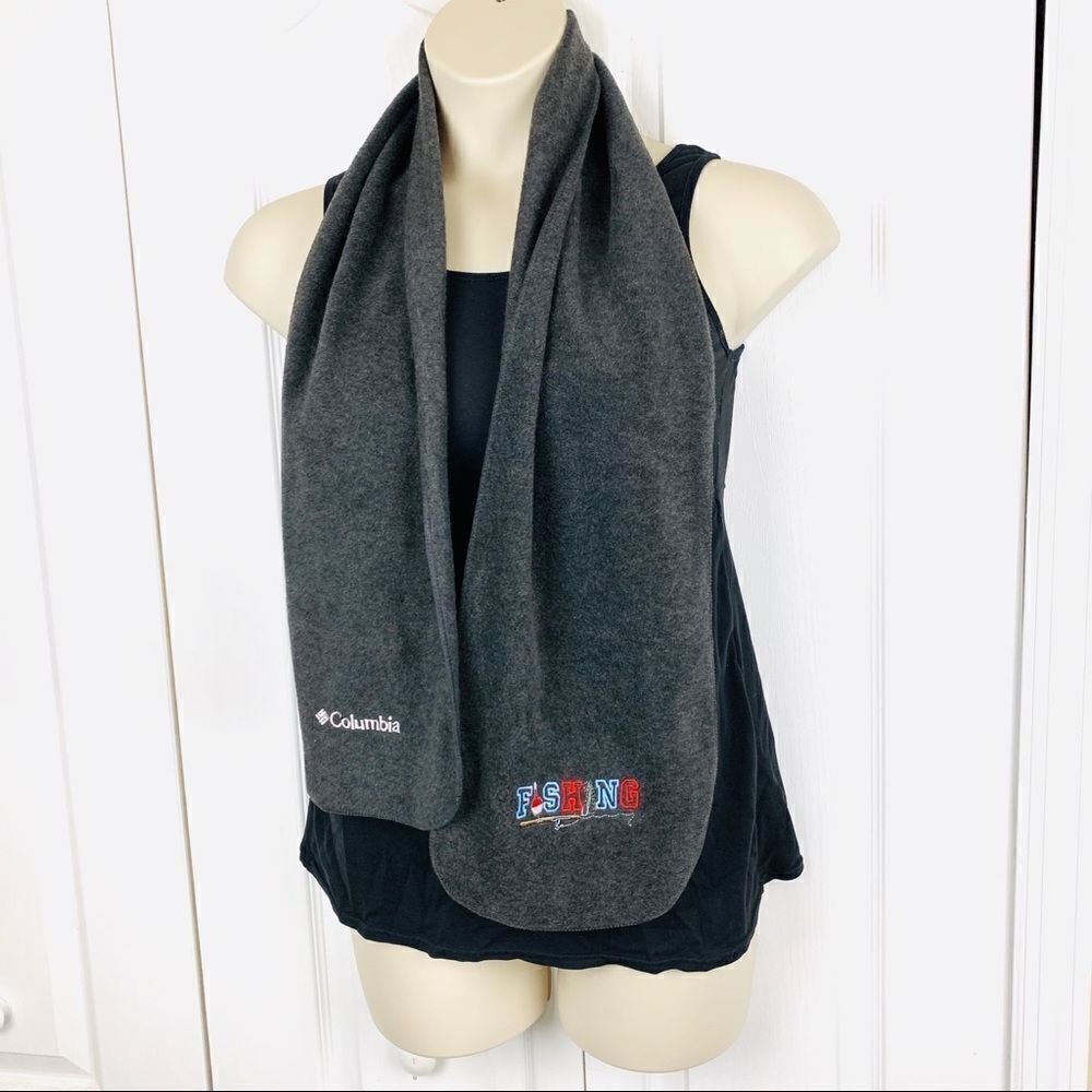 Columbia Fishing Scarf‎